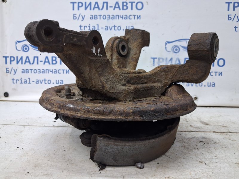 Цапфа задняя левая Dacia Duster HS 1.5 Diesel K9K Цапфа задняя левая Dacia Duster HS 1.5 Diesel K9K