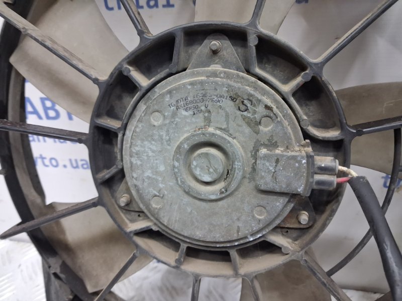 Диффузор с вентилятором радиатора RX 350 2003-2009 XU30 3.5 Бензин 2GRFE Диффузор с вентилятором радиатора RX 350 2003-2009 XU30 3.5 Бензин 2GRFE