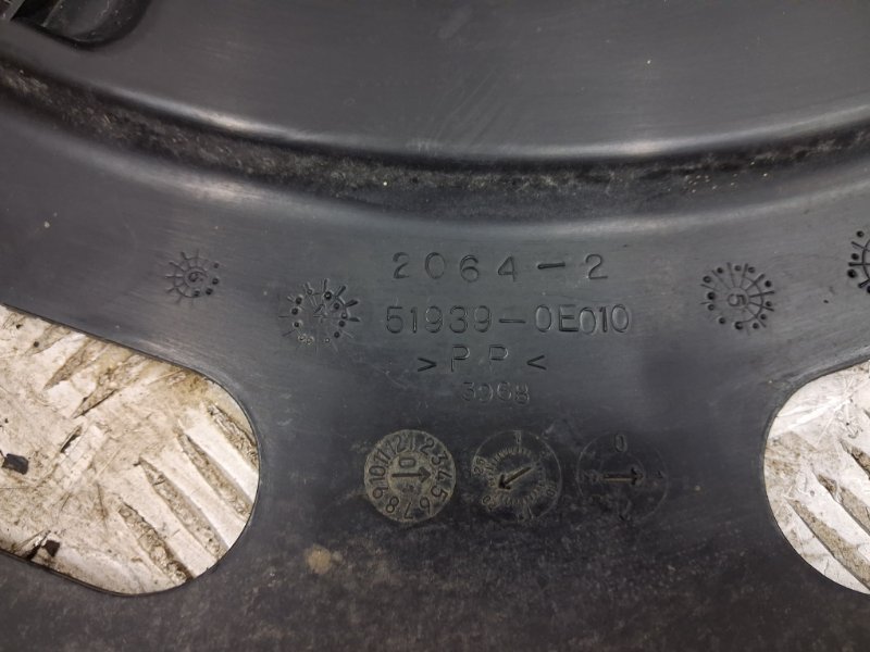 Чехол запасного колеса RX 350 2003-2009 XU30 3.5 Бензин 2GRFE Чехол запасного колеса RX 350 2003-2009 XU30 3.5 Бензин 2GRFE