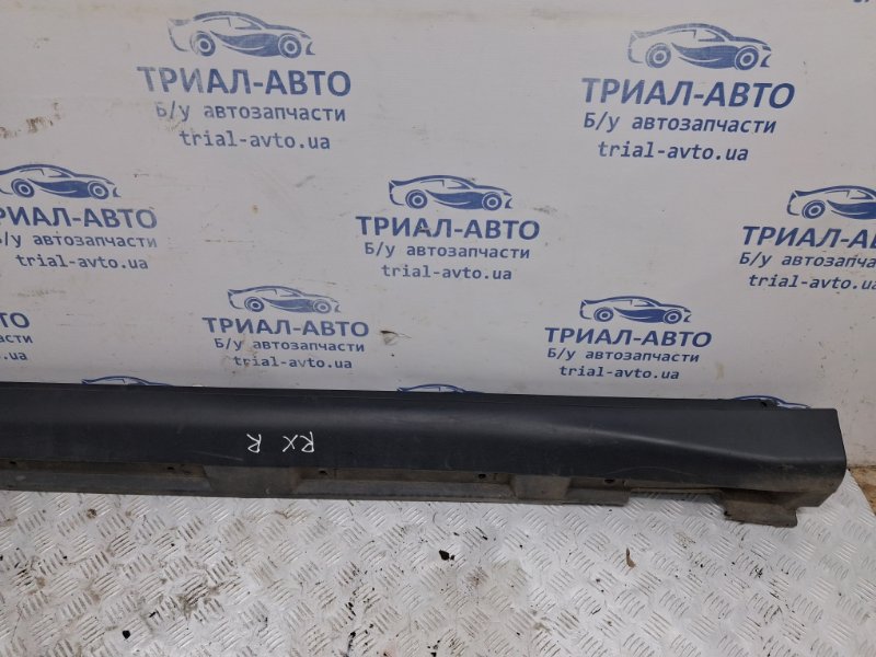 Накладка порога внешняя правая Lexus RX 350 XU30 3.5 Бензин 2GRFE