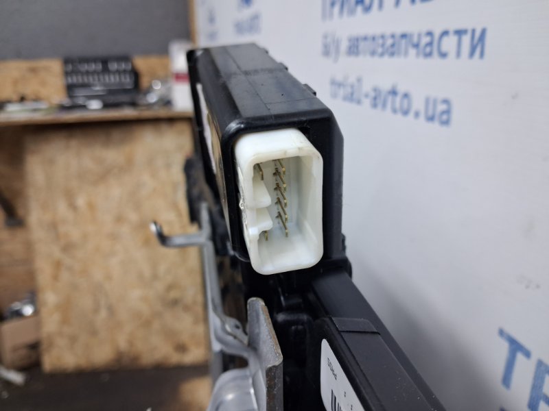 Люк в сборе RX 350 2003-2009 XU30 3.5 Бензин 2GRFE Люк в сборе RX 350 2003-2009 XU30 3.5 Бензин 2GRFE