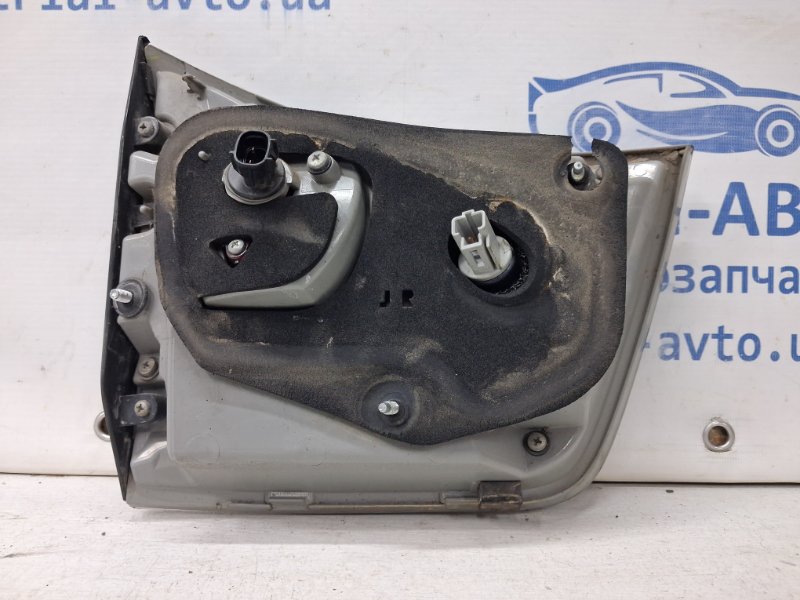 Фонарь задний внутренний правый Lexus RX 350 XU30 3.5 Бензин 2GRFE