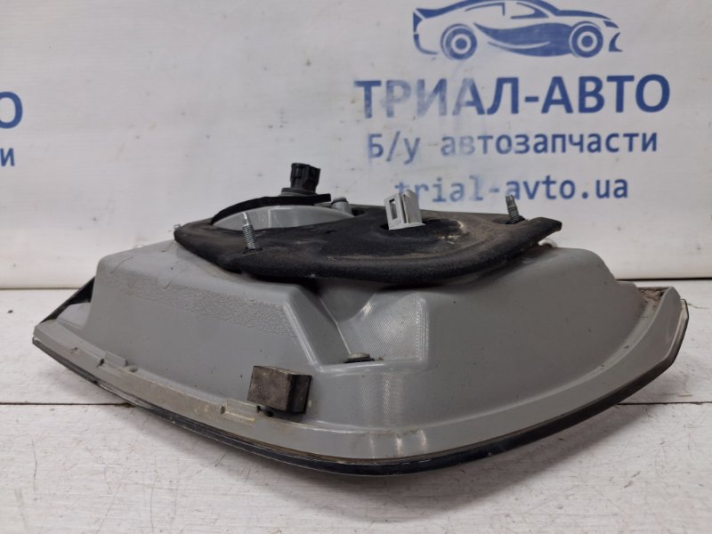 Фонарь задний внутренний правый RX 350 2003-2009 XU30 3.5 Бензин 2GRFE