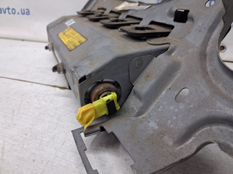 Подушка в колени RX 350 2003-2009 XU30 3.5 Бензин 2GRFE Подушка в колени RX 350 2003-2009 XU30 3.5 Бензин 2GRFE