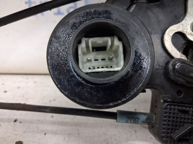 Замок двери задний правый RX 350 2003-2009 XU30 3.5 Бензин 2GRFE Замок двери задний правый RX 350 2003-2009 XU30 3.5 Бензин 2GRFE