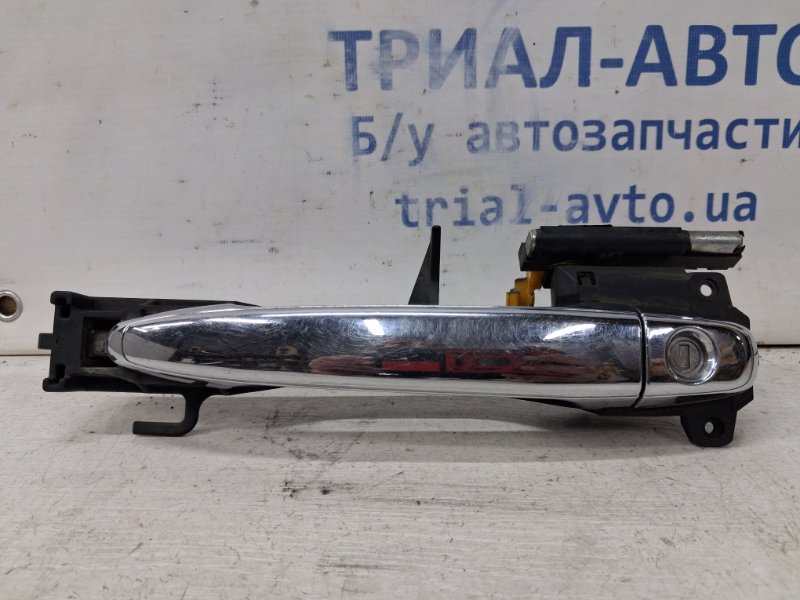 Ручка двери внешняя передняя левая Lexus RX 350 2003-2009 XU30 3.5 Бензин 2GRFE 69202AE010 Б/У