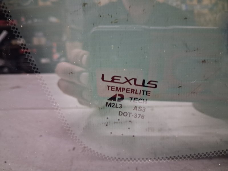 Стекло в кузов заднее левое RX 350 2003-2009 XU30 3.5 Бензин 2GRFE