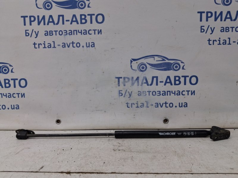 Амортизатор крышки багажника Lexus RX 350 2003-2009 XU30 3.5 Бензин 2GRFE 689500E021 Б/У