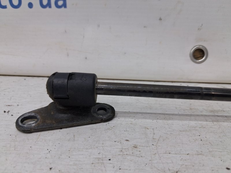 Амортизатор крышки багажника RX 350 2003-2009 XU30 3.5 Бензин 2GRFE