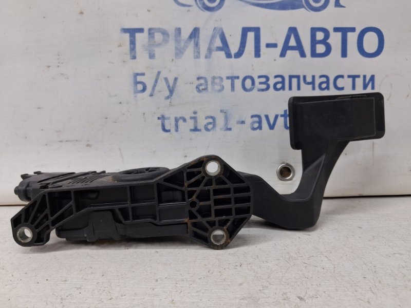 Педаль газа Suzuki SX4 1 2.0 Бензин J20A