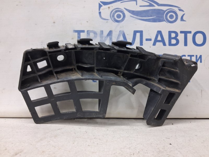 Кронштейн бампера передний левый Korando 2010-2019 C200 2.0 diesel D20Dt