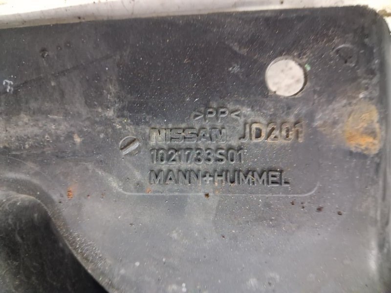 Воздухозаборник Qashqai 2006-2013 J10 2.0 Бензин MR20DE Воздухозаборник Qashqai 2006-2013 J10 2.0 Бензин MR20DE