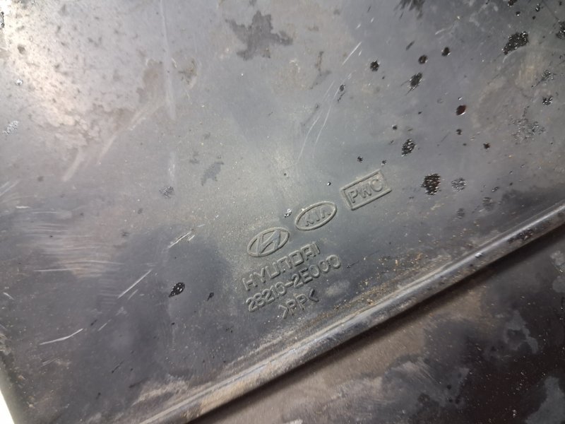 Воздухозаборник Tucson 2004-2009 JM 2.0 diesel D4EA Воздухозаборник Tucson 2004-2009 JM 2.0 diesel D4EA