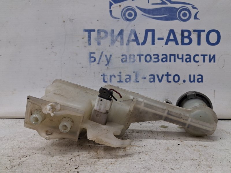 Бачок главного тормозного цилиндра Suzuki SX4 1 2.0 Бензин J20A