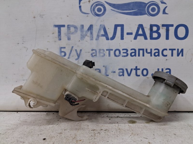 Бачок главного тормозного цилиндра SX4 2006-2014 1 2.0 Бензин J20A