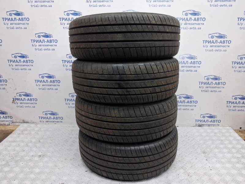 Запчасть шины 4шт r18 Б/У Шины 4шт R18 Б/У