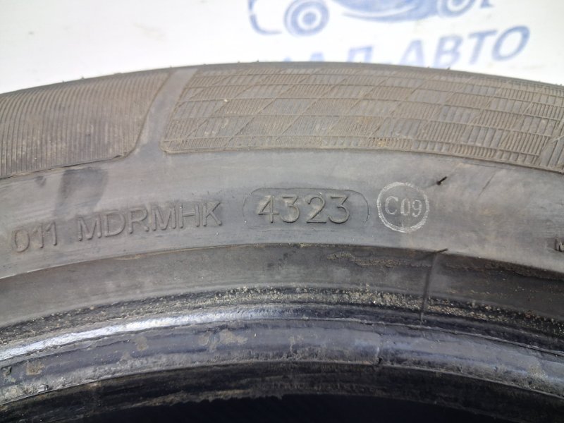 Шины 4шт R18 Шины 4шт R18