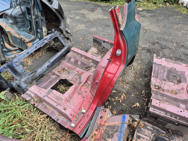 Четверть автомобиля задняя левая RAV 4 2005-2016 A30 2.0 бензин 1AZFE