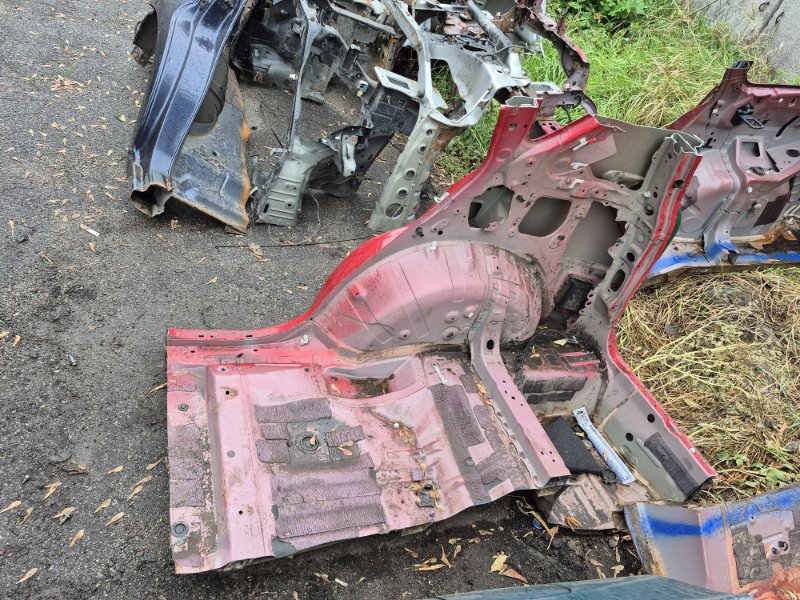 Четверть автомобиля задняя правая RAV 4 2005-2016 A30 2.0 бензин 1AZFE Четверть автомобиля задняя правая RAV 4 2005-2016 A30 2.0 бензин 1AZFE