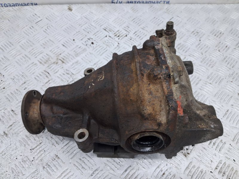 Редуктор задний RX 350 2003-2009 XU30 3.5 Бензин 2GRFE Редуктор задний RX 350 2003-2009 XU30 3.5 Бензин 2GRFE