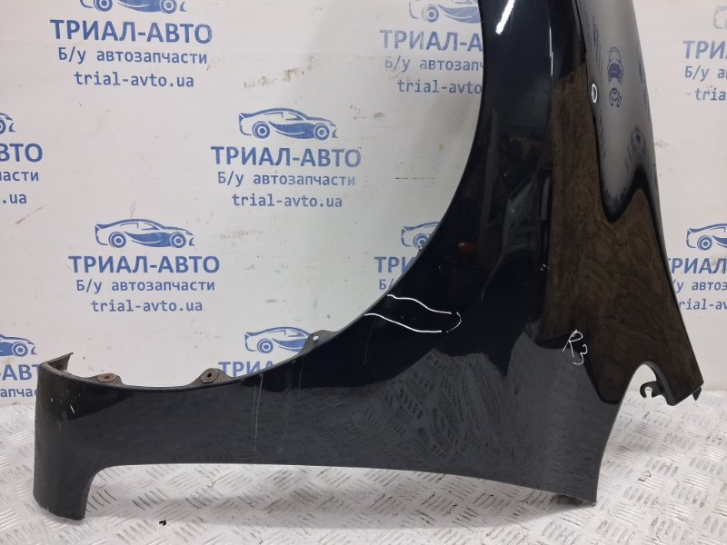 Крыло переднее левое Toyota Auris E150 1.6 бензин 1ZRFAE