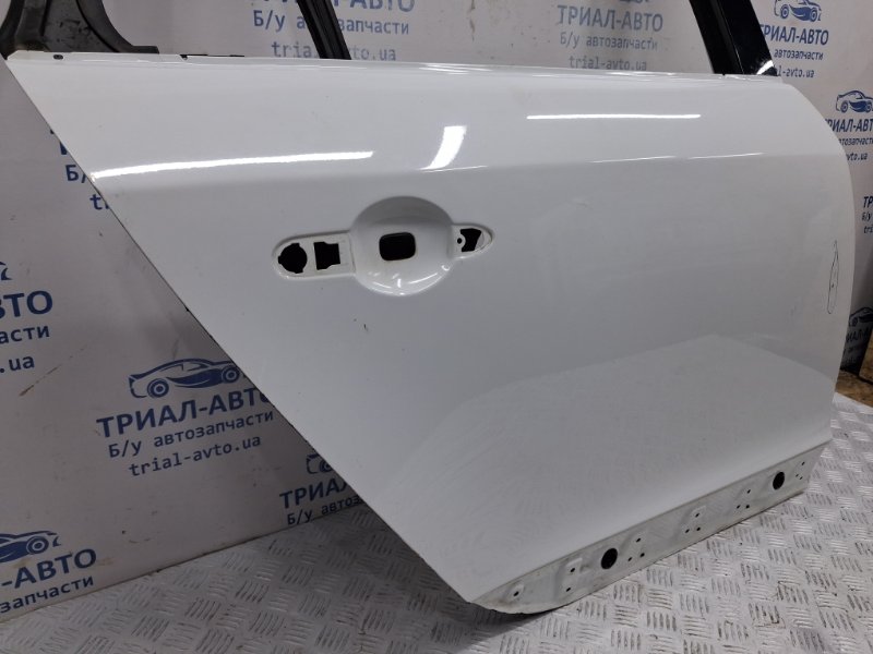 Дверь задняя правая Renault Megane 3 1.5 Diesel K9K