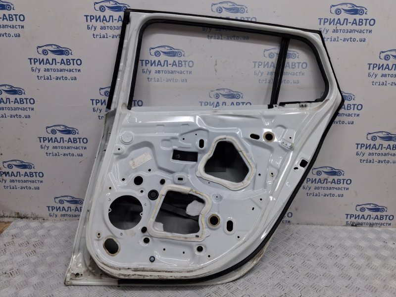 Дверь задняя правая Megane 2008-2016 3 1.5 Diesel K9K
