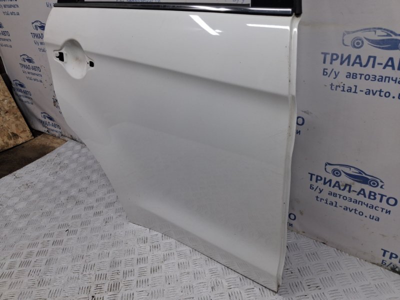 Дверь задняя правая ASX 2010- GA 1.8 Diesel 4N13