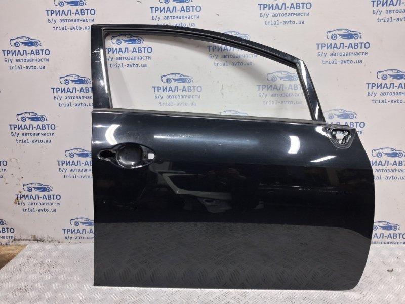 Дверь передняя правая Toyota Auris 2006-2012 E150 1.6 бензин 1ZRFAE 6700102260 Б/У
