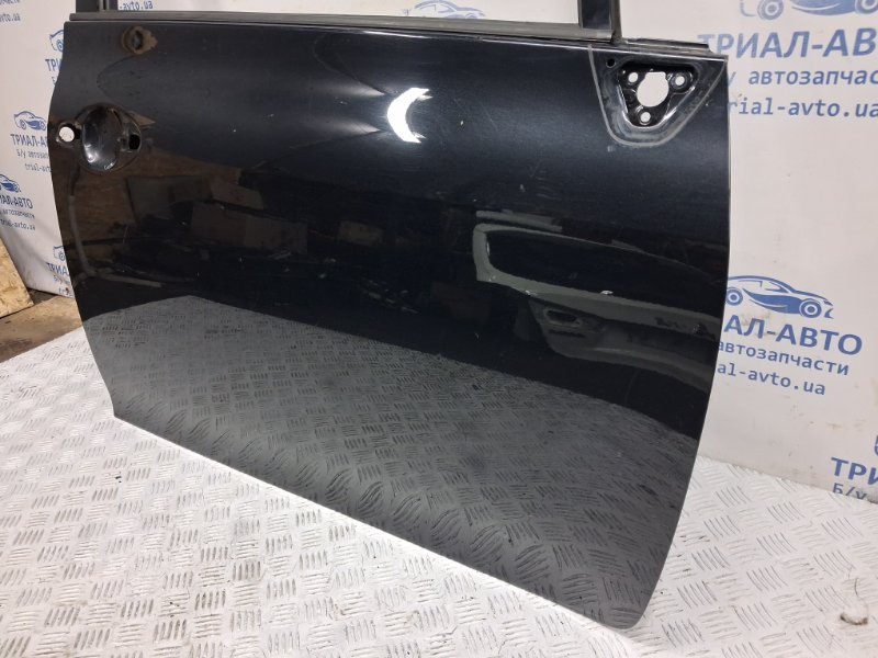 Дверь передняя правая Auris 2006-2012 E150 1.6 бензин 1ZRFAE