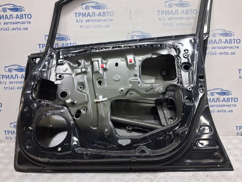Дверь передняя правая Auris 2006-2012 E150 1.6 бензин 1ZRFAE