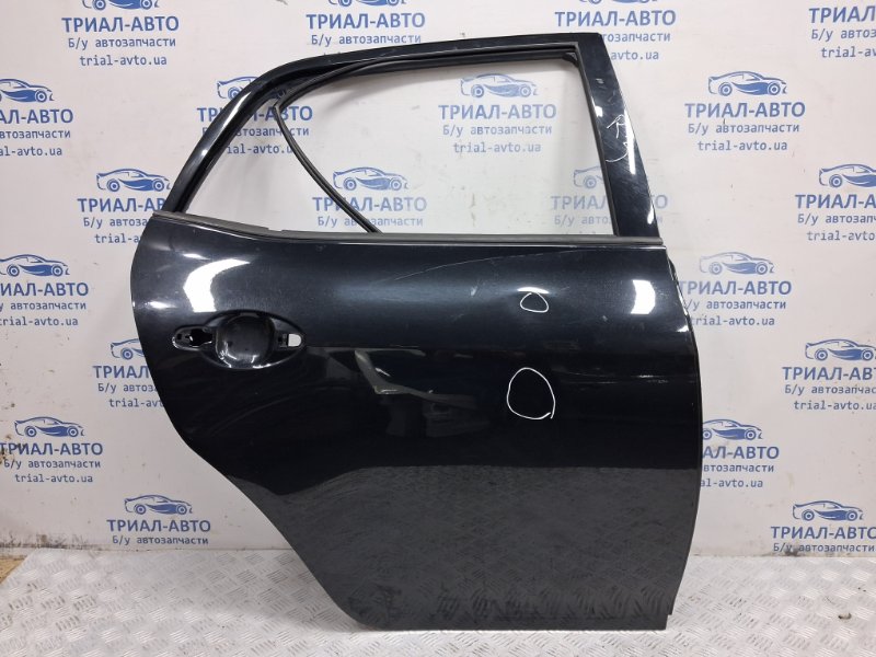 Дверь задняя правая Toyota Auris 2006-2012 E150 1.6 бензин 1ZRFAE 6700302250 Б/У