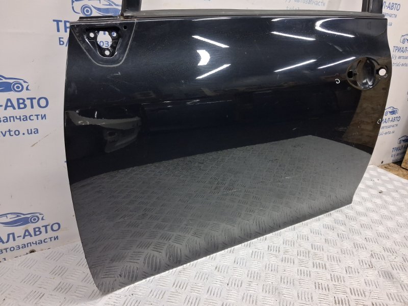 Дверь передняя левая Toyota Auris E150 1.6 бензин 1ZRFAE