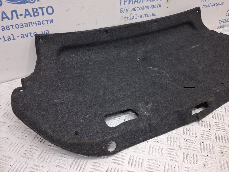Обшивка крышки багажника Mazda 3 BM 2.2 diesel Обшивка крышки багажника Mazda 3 BM 2.2 diesel