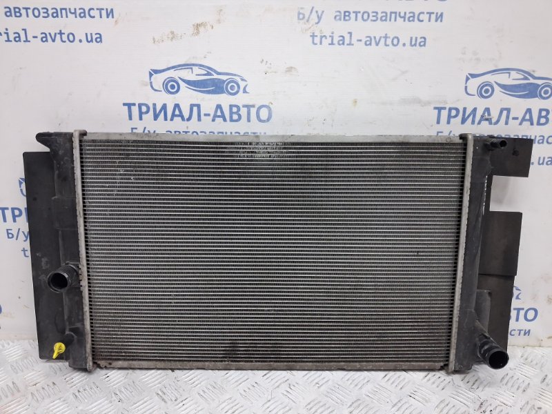 Радиатор основной Toyota Auris 2006-2012 E150 1.6 бензин 1ZRFAE 164000D400 Б/У
