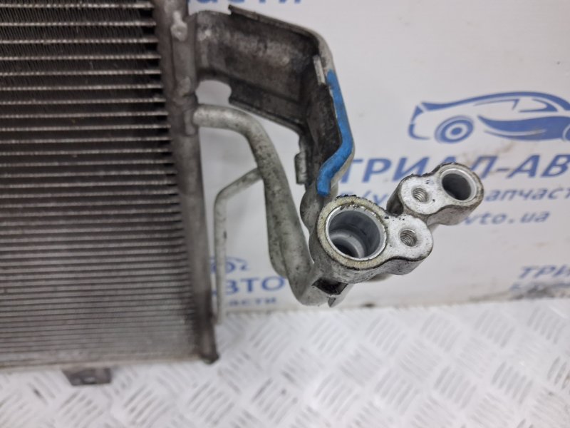 Радиатор кондиционера 3 2013-2019 BM 2.2 diesel