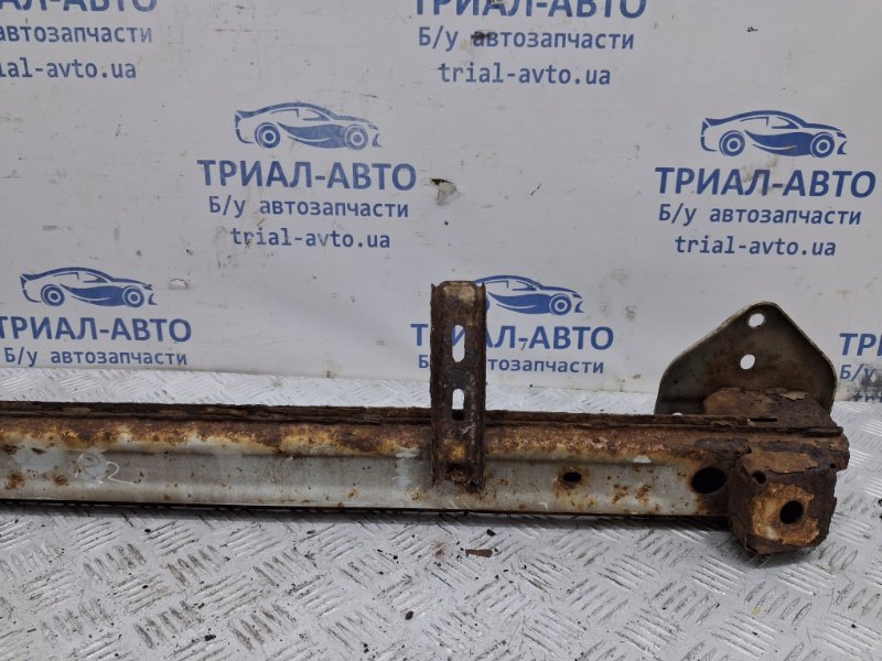 Усилитель бампера задний Mitsubishi ASX GA 1.8 Diesel 4N13