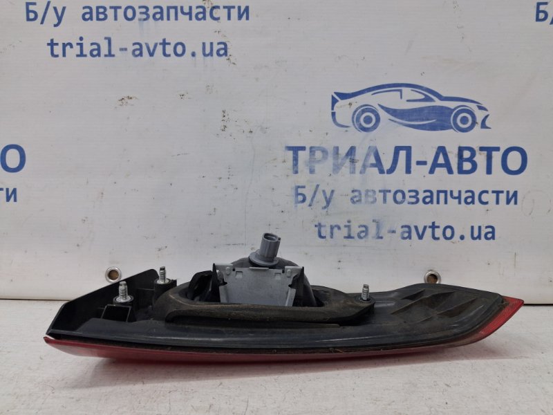 Фонарь задний внутренний левый ASX 2010- GA 1.8 Diesel 4N13