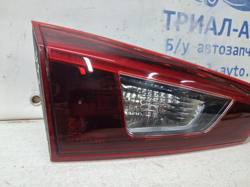 Фонарь задний внутренний левый Mazda 3 BM 2.2 diesel Фонарь задний внутренний левый Mazda 3 BM 2.2 diesel