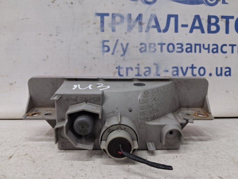 Катафот (отражатель) 3 2013-2019 BM 2.2 diesel Катафот (отражатель) 3 2013-2019 BM 2.2 diesel