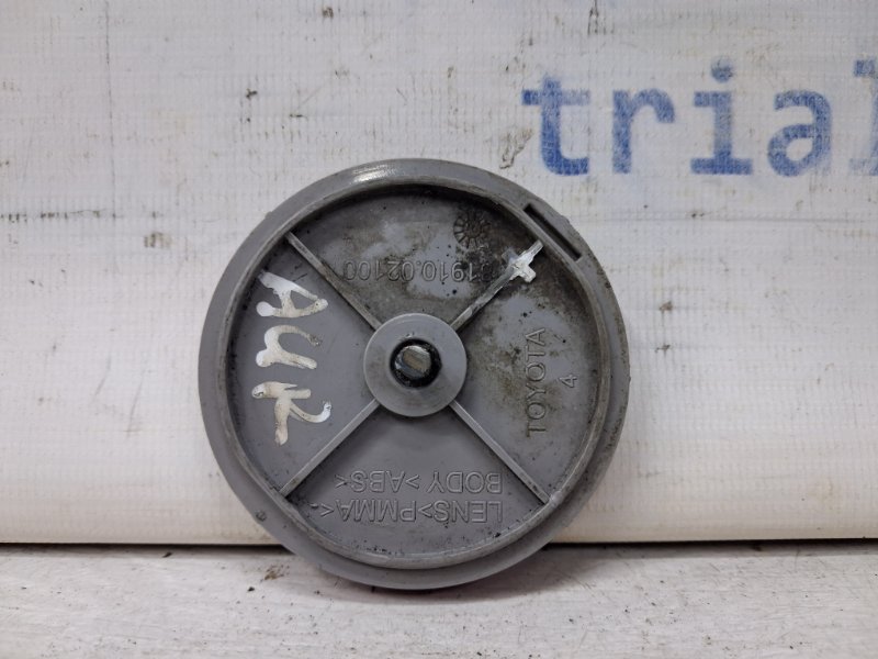 Катафот (отражатель) Auris 2006-2012 E150 1.6 бензин 1ZRFAE Катафот (отражатель) Auris 2006-2012 E150 1.6 бензин 1ZRFAE