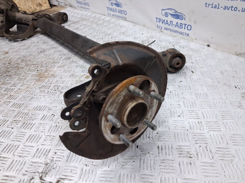 Балка задней подвески Toyota Auris E150 1.6 бензин 1ZRFAE Балка задней подвески Toyota Auris E150 1.6 бензин 1ZRFAE