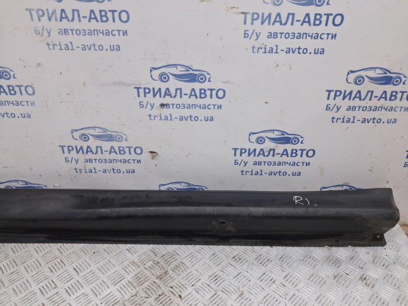 Накладка порога внешняя правая Mitsubishi ASX GA 1.8 Diesel 4N13