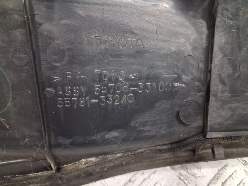 Дефлектор дворников Camry 2006-2011 XV40 2.4 Бензин 2AZFE