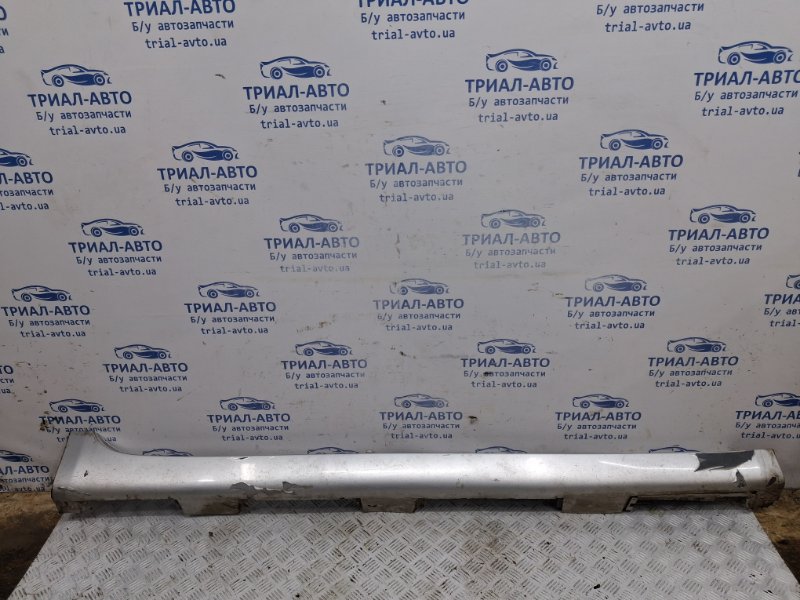 Накладка порога внешняя правая Toyota Camry 2006-2011 XV40 2.4 Бензин 2AZFE 7585033030B0 Б/У