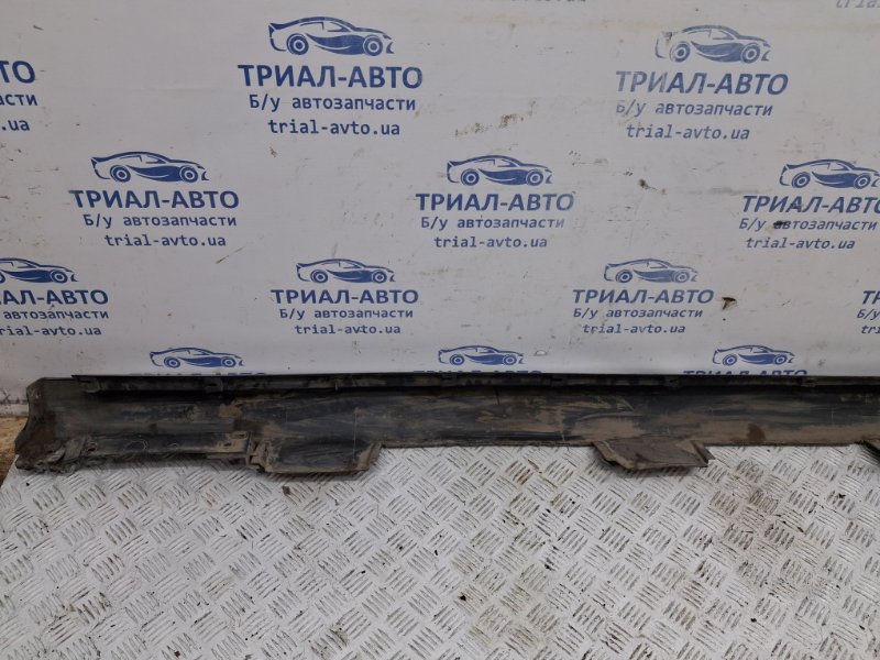 Накладка порога внешняя правая Camry 2006-2011 XV40 2.4 Бензин 2AZFE