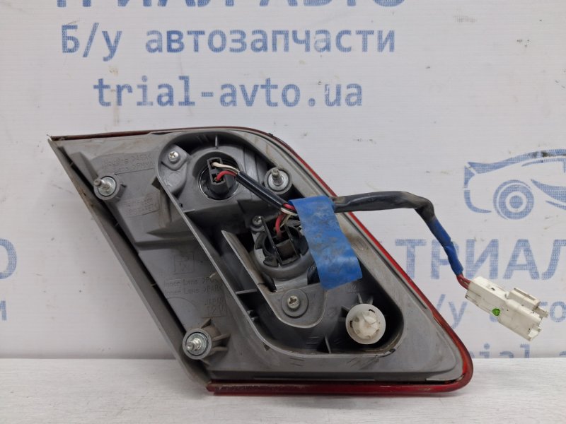 Фонарь задний внутренний правый Camry 2006-2011 XV40 2.4 Бензин 2AZFE
