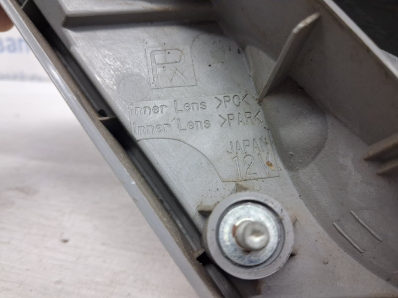 Фонарь задний внутренний правый Camry 2006-2011 XV40 2.4 Бензин 2AZFE