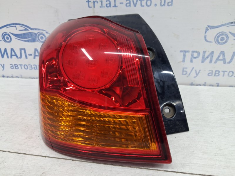Фонарь задний внешний левый Mitsubishi ASX GA 1.8 Diesel 4N13