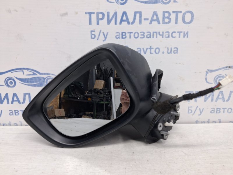 Зеркало левое Mazda 3 2013-2019 BM 2.2 diesel BJE4-69-181G Б/У